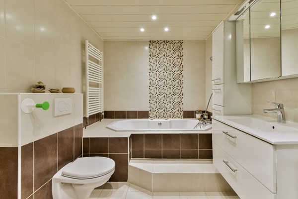 Medium property photo - Knokkestraat 1, 1066 WK Amsterdam